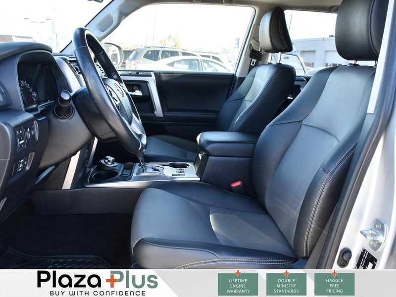 2024 Toyota 4Runner BASE | SR5 PREMIUM | SUBROOF | SOFTEX LEATHERETTE SEATS | FRONT HEATED SEATS | HEATED STEERING |