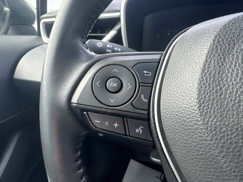 2024 Toyota COROLLA HATCHBACK BASE | FUEL EFFICIENT  | ADAPTIVE CRUISE | TWO SETS OF TIRES | APPLE CARPLAY & ANDROID AUTO |