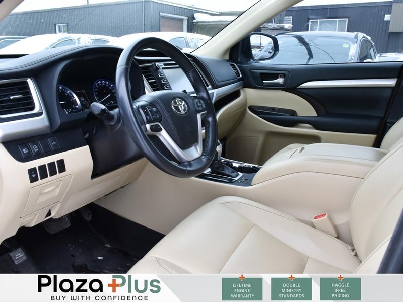 2017 Toyota HIGHLANDER XLE 7 PASSENGER | TWO SET OF TIRES | REMOTE START | SUNROOF |