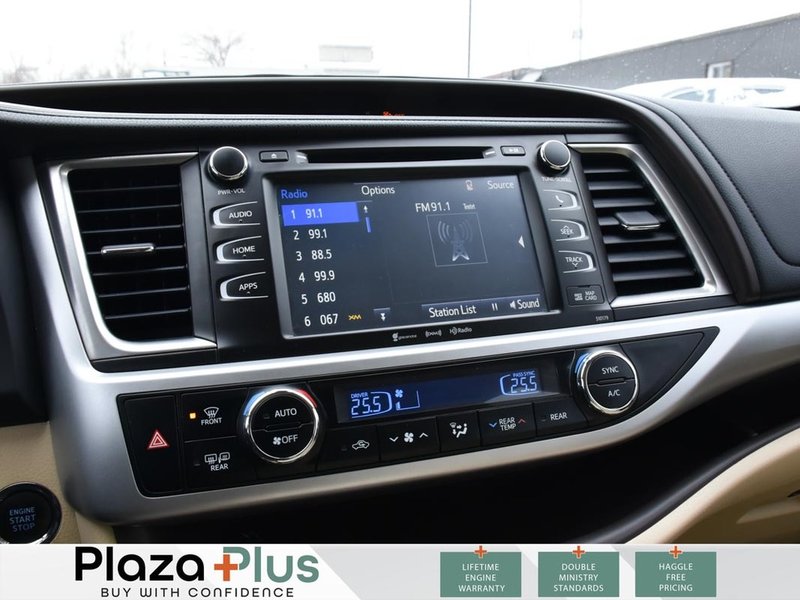 2017 Toyota HIGHLANDER XLE 7 PASSENGER | TWO SET OF TIRES | REMOTE START | SUNROOF |