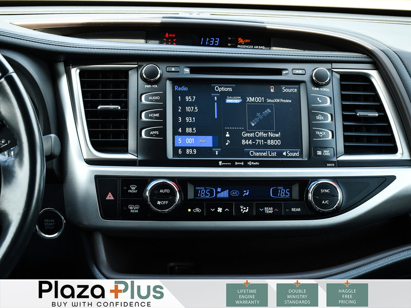 2018 Toyota Highlander XLE | GREAT DEAL | LOW KILOMETERS | LEATHER SEATS |