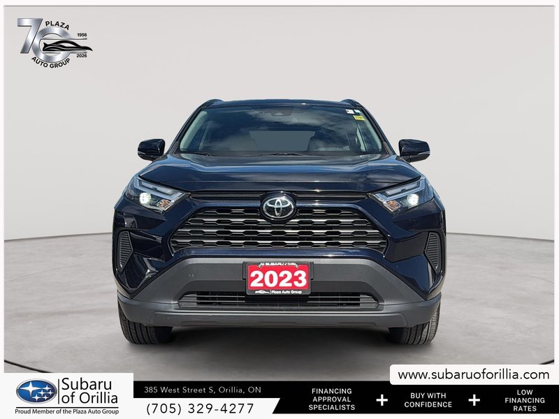 2023 Toyota RAV4 XLE | CLEAN CARFAX | HEATED SEATS | RUBBER MATS | SUNROOF |