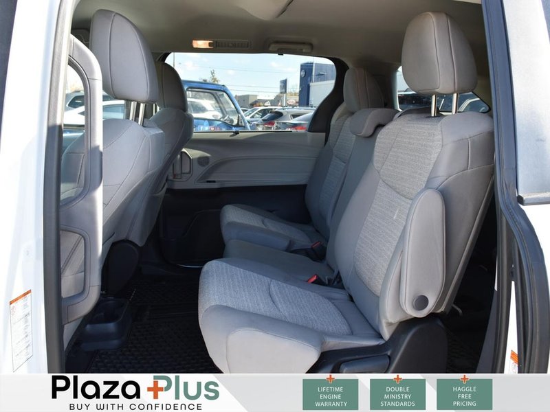 2024 Toyota SIENNA LE GREAT DEAL | HYBRID | 8 PASSENGER | HEATED STEERING | ADAPTIVE CRUISE | LANE ASSIST | ANDROID AUTO &