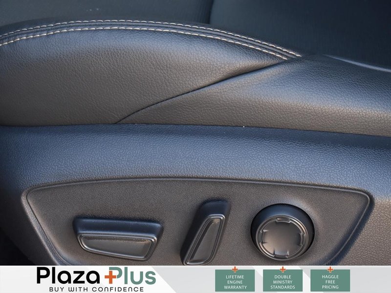 2025 Toyota TACOMA HYBRID | LIMITED HV | i-FORCE MAX 2.4L Hybrid Engine | POWER RUNNING BOARDS | PREMIUM SOUND |