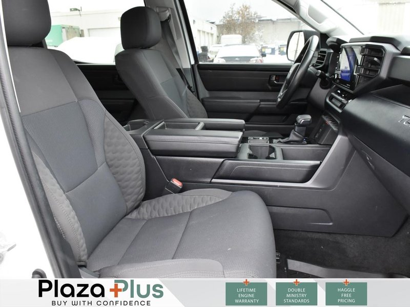 2024 Toyota TUNDRA SR | 4X4 | INCLUDES CERAMIC, 3M PPF, TOW HITCH & SOFT TONNEAU COVER | ANDROID AUTO & APPLE CARPLAY |