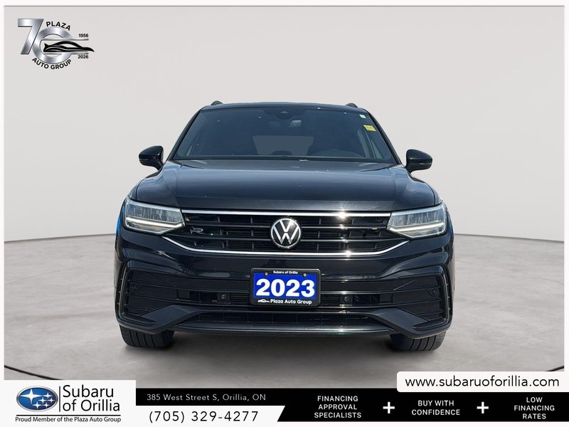 2023 Volkswagen Tiguan Comfortline R-Line Black Edition | DUAL ZONE CLIMATE CONTROL | HEATED SEATS | SELECTABLE DRIVE MODES | SUNROOF |