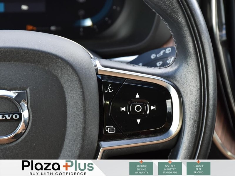 2022 Volvo XC60 Inscription | B6 INSCRIPTION | BROWN LEATHER SEATS | PREMIUM SOUND | ANDROID AUTO & APPLE CARPLAY |