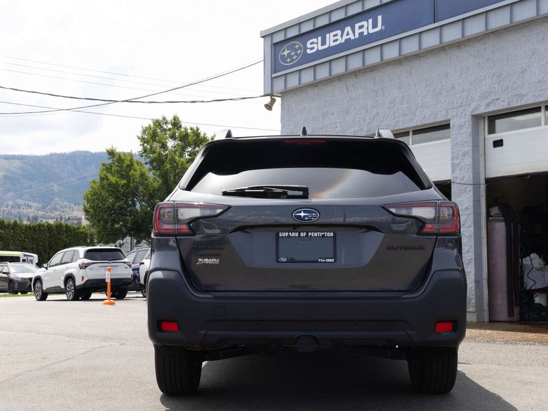 2023 Subaru Outback Onyx