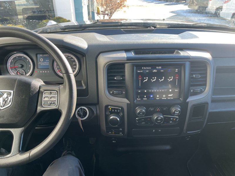 Ram 1500 CLASSIC EXPRESS 2020