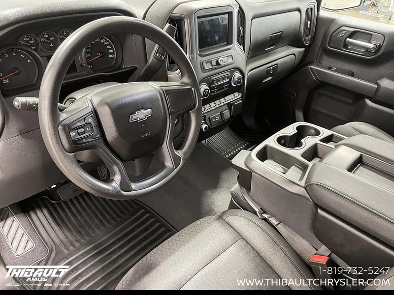2022 Chevrolet Silverado 1500 Custom Trail Boss