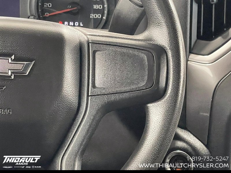 2022 Chevrolet Silverado 1500 Custom Trail Boss
