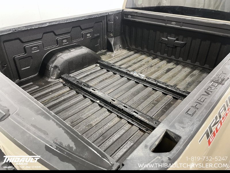 2022 Chevrolet Silverado 1500 Custom Trail Boss