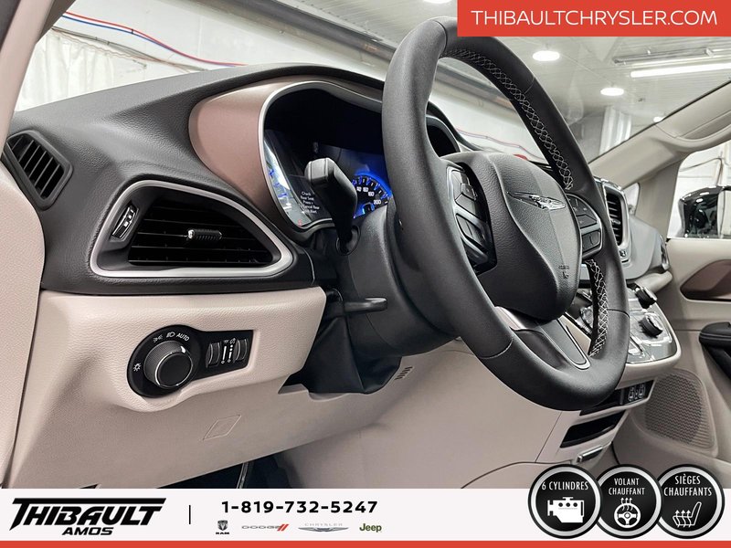 2024 Chrysler Grand Caravan SXT