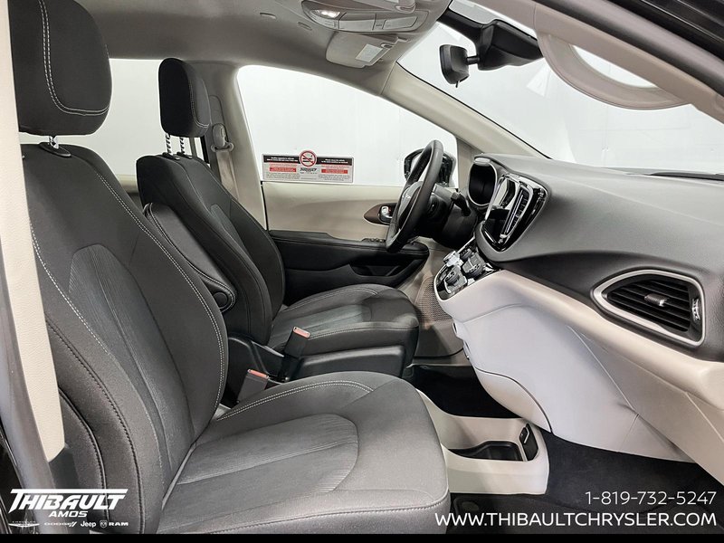 2024 Chrysler Grand Caravan SXT