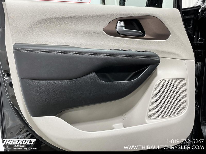 2024 Chrysler Grand Caravan SXT