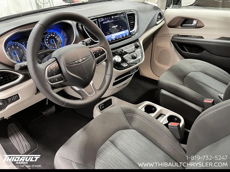 2024 Chrysler Grand Caravan SXT