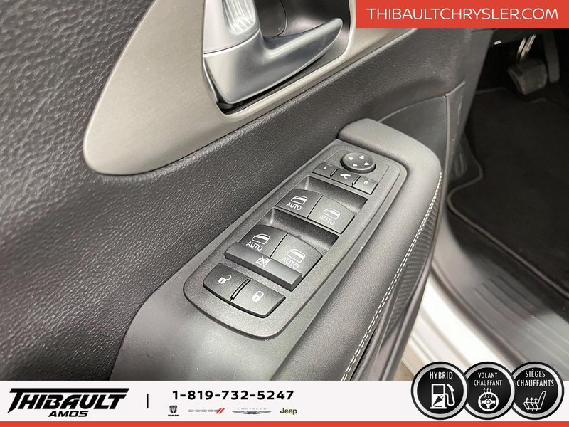 Chrysler Pacifica Hybrid PREMIUM S APPEARANCE 2024