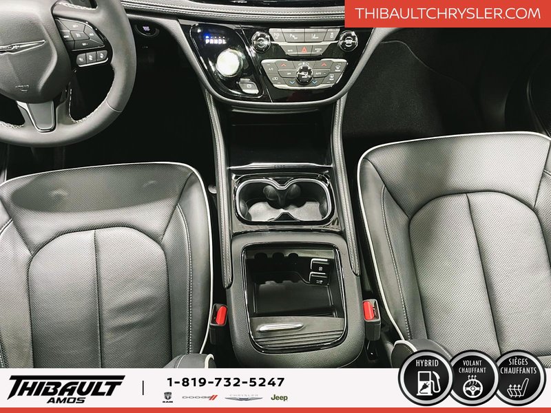 2024 Chrysler Pacifica Hybrid Premium S Appearance