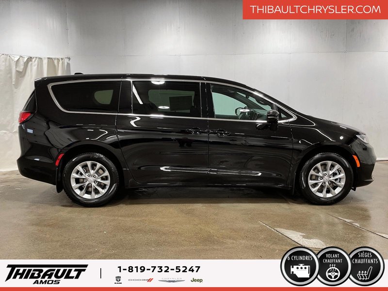 Chrysler Pacifica SELECT AWD 2026