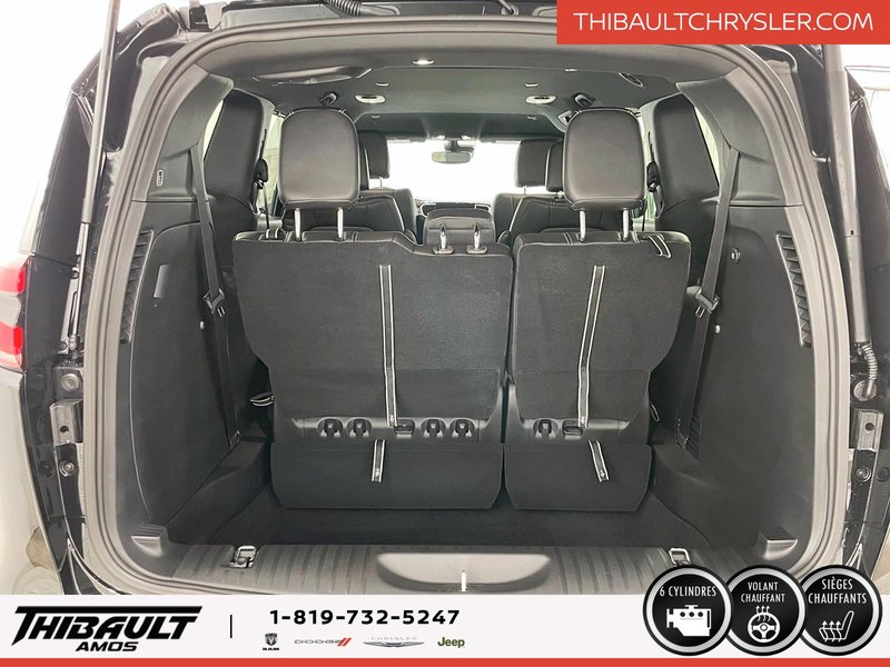 Chrysler Pacifica SELECT AWD 2026