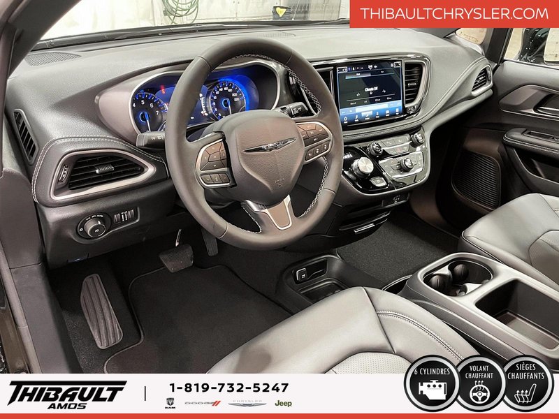 Chrysler Pacifica SELECT AWD 2026