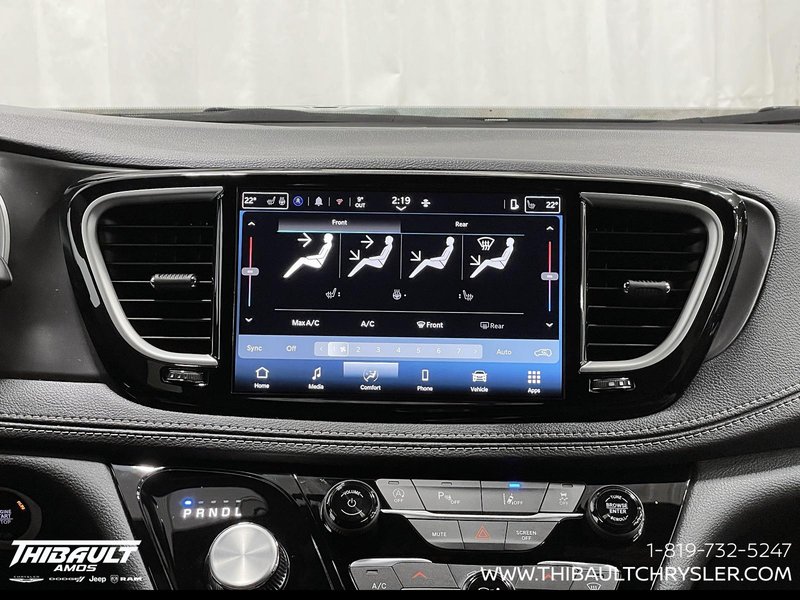 2026 Chrysler Pacifica SELECT AWD