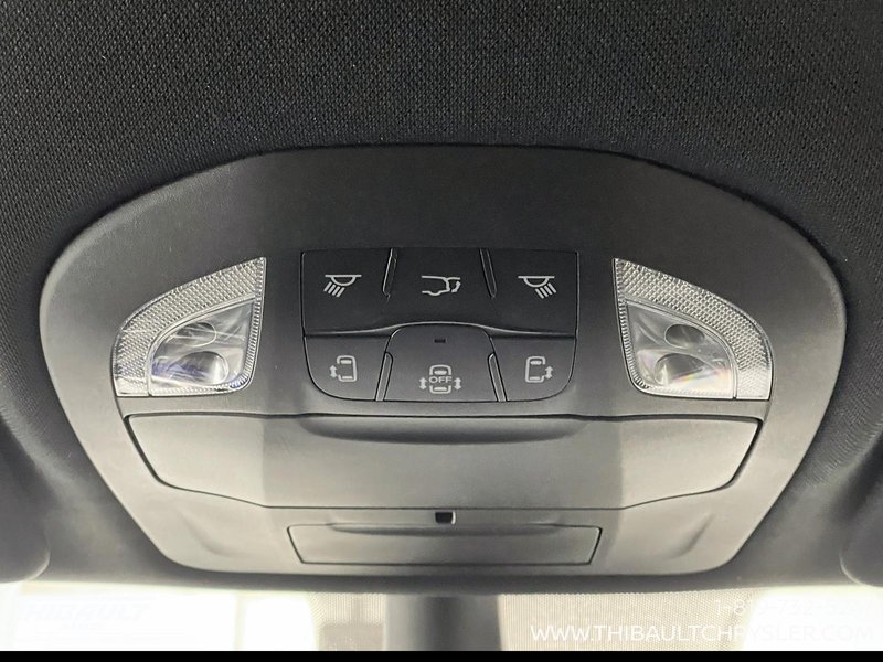2027 Chrysler Pacifica SELECT AWD