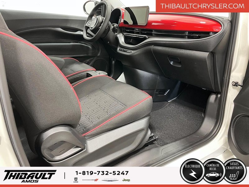 2025 Fiat 500e RED