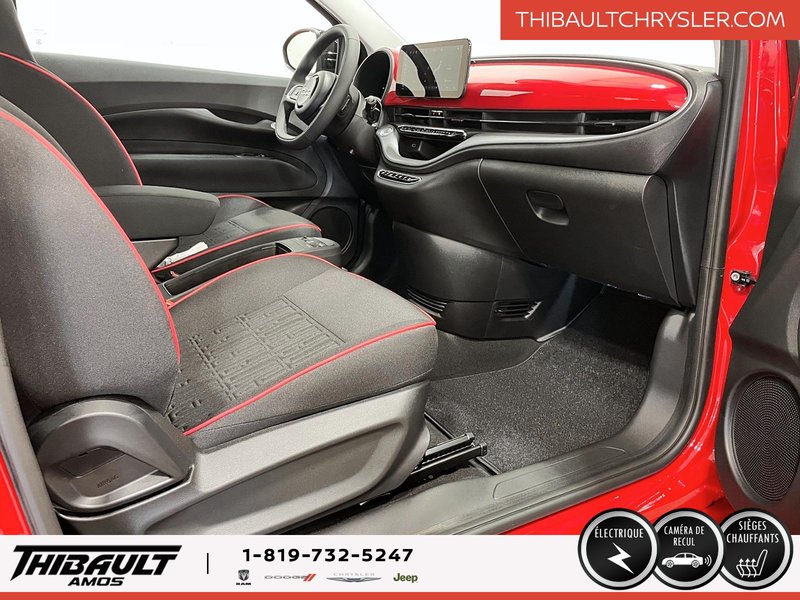 2025 Fiat 500e RED