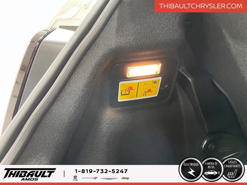 2025 Fiat 500e RED