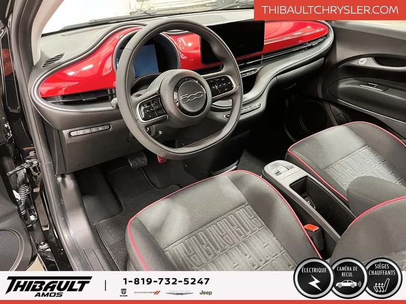 2025 Fiat 500e RED
