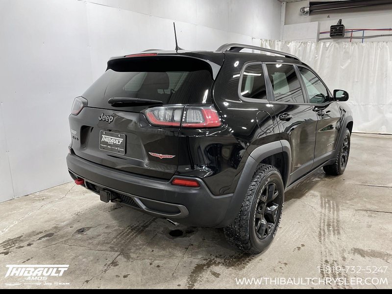2020 Jeep Cherokee Trailhawk
