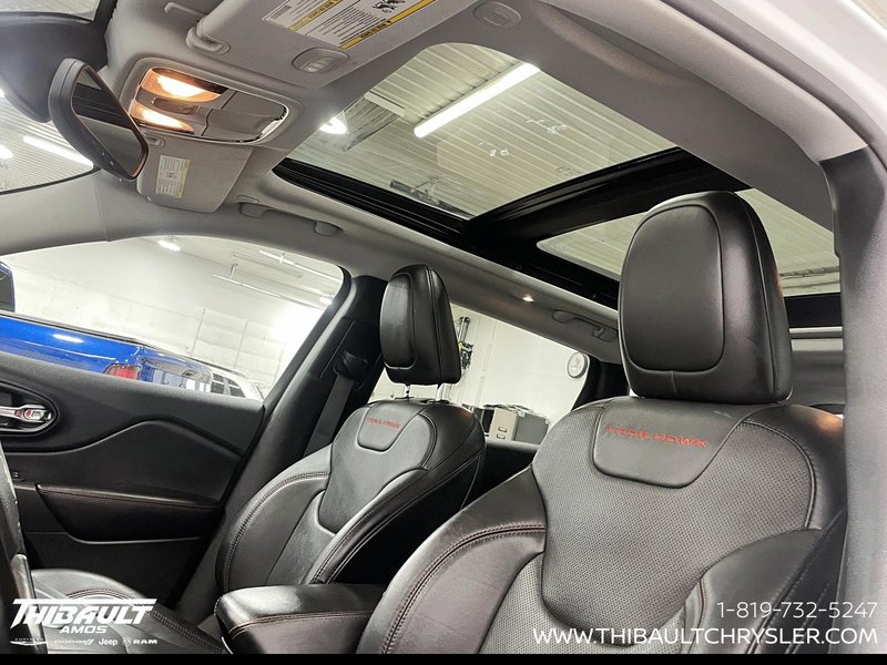 2021 Jeep Cherokee Trailhawk Elite