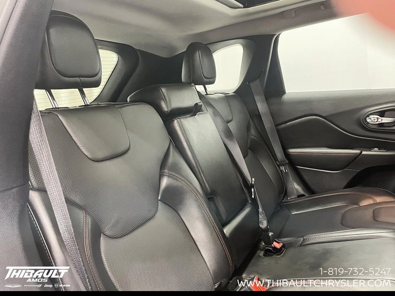 2021 Jeep Cherokee Trailhawk Elite