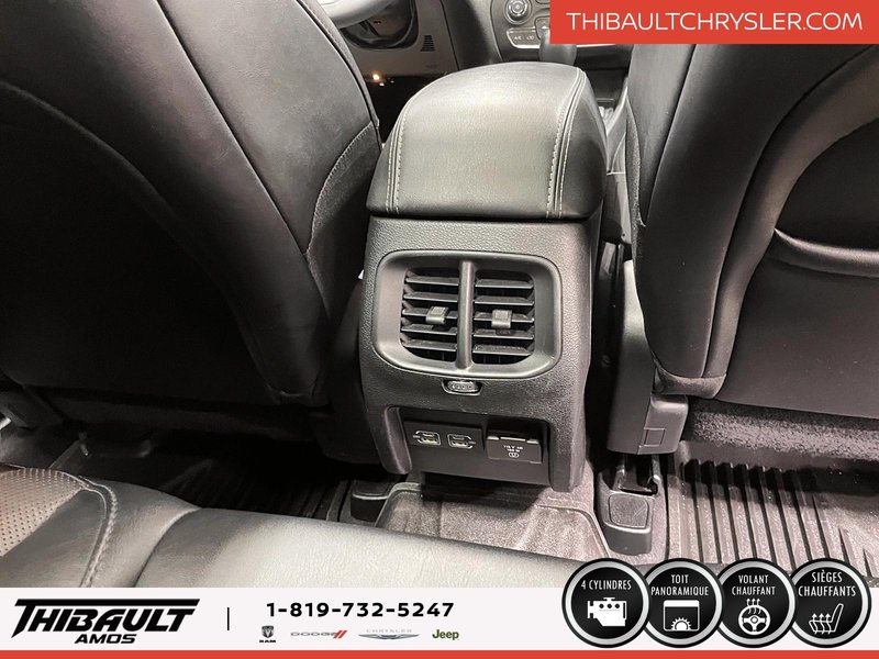 2022 Jeep Cherokee Altitude