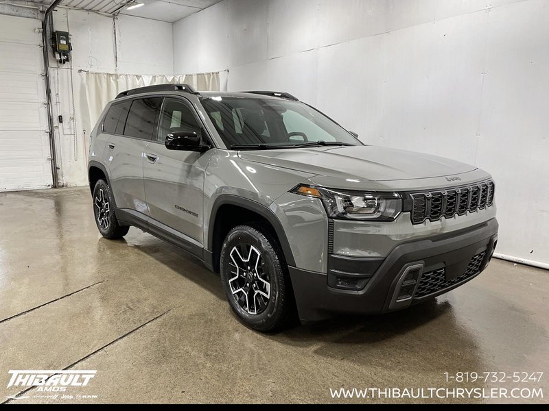 2026 Jeep Cherokee BASE