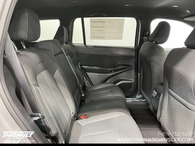 2026 Jeep Cherokee BASE