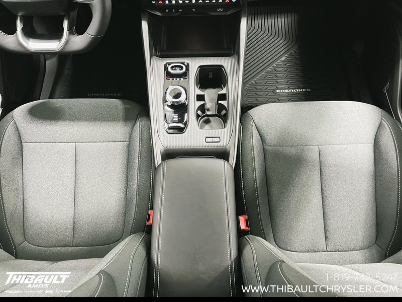 2026 Jeep Cherokee BASE