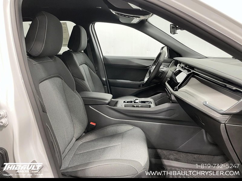 2026 Jeep Cherokee BASE