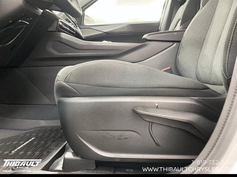 2026 Jeep Cherokee BASE