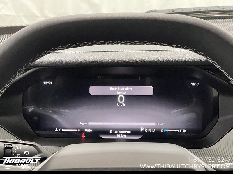 2026 Jeep Cherokee BASE