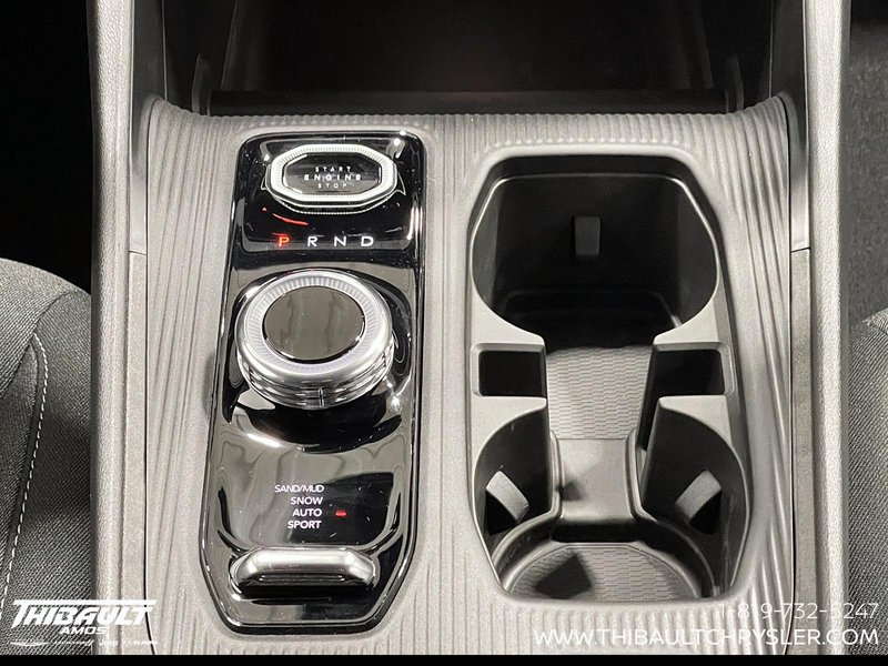 2026 Jeep Cherokee BASE