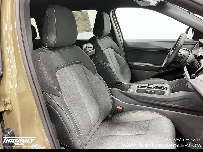 2026 Jeep Cherokee BASE