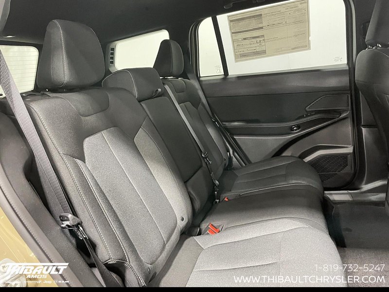 2026 Jeep Cherokee BASE