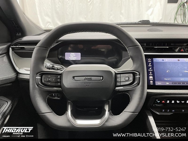 2026 Jeep Cherokee BASE