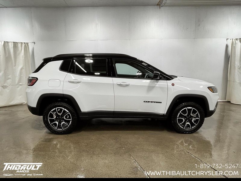 2026 Jeep Compass TRAILHAWK