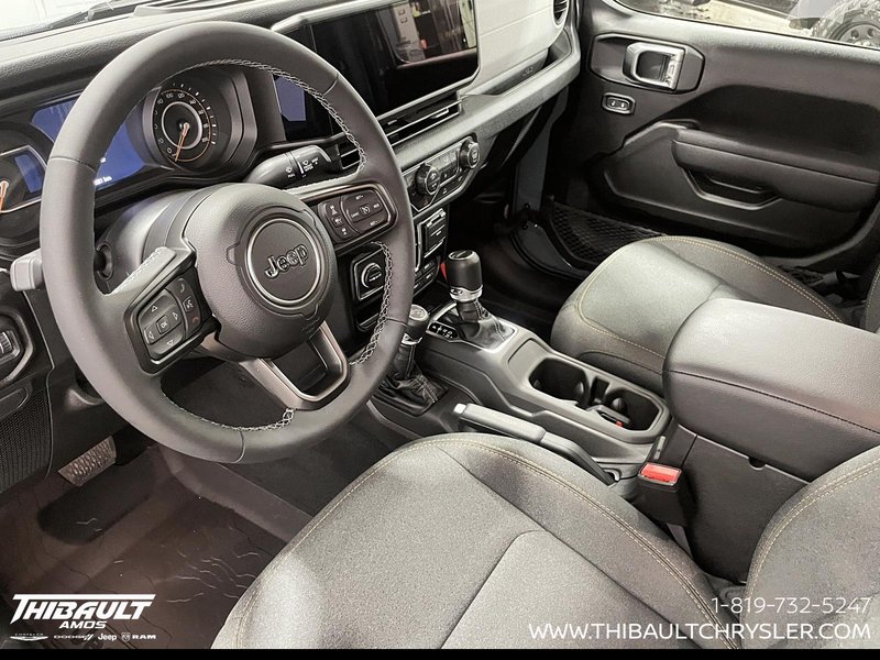 2026 Jeep Gladiator NIGHTHAWK