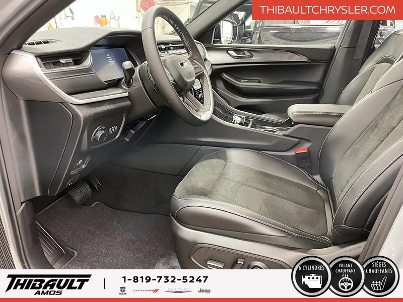Jeep Grand Cherokee L ALTITUDE 2025
