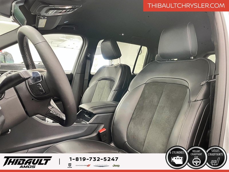 Jeep Grand Cherokee L ALTITUDE 2025