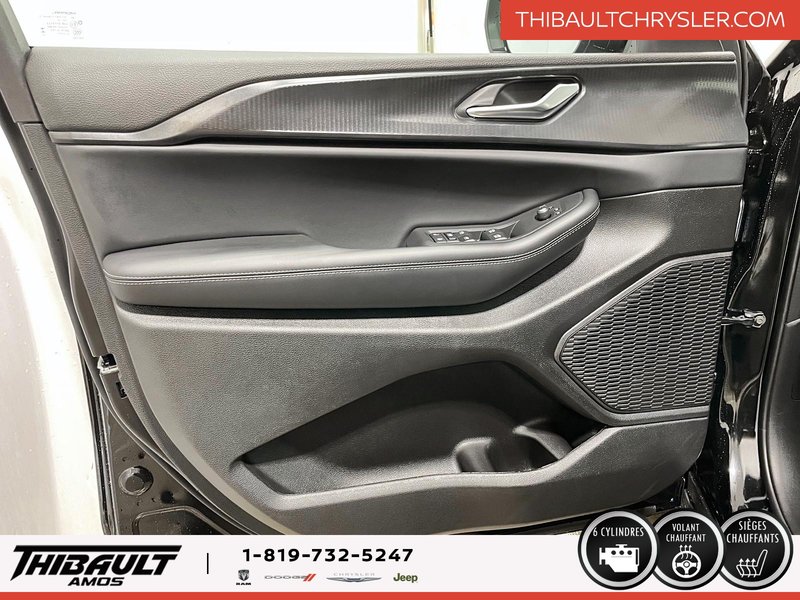 Jeep Grand Cherokee L ALTITUDE 2025